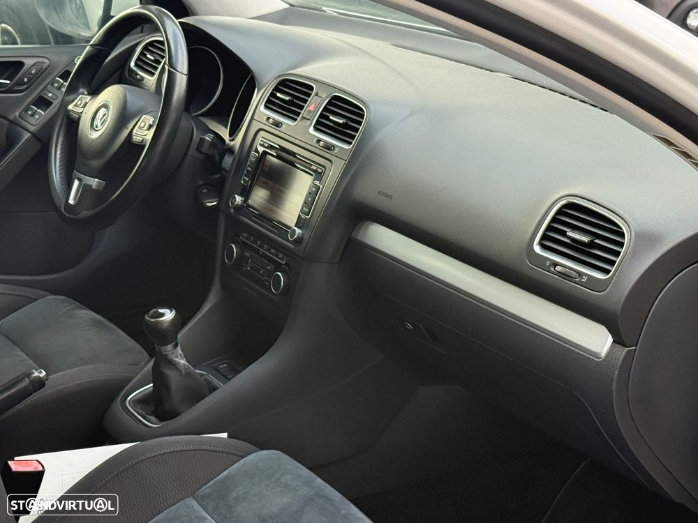 VW Golf 1.4 TSi Highline - 10