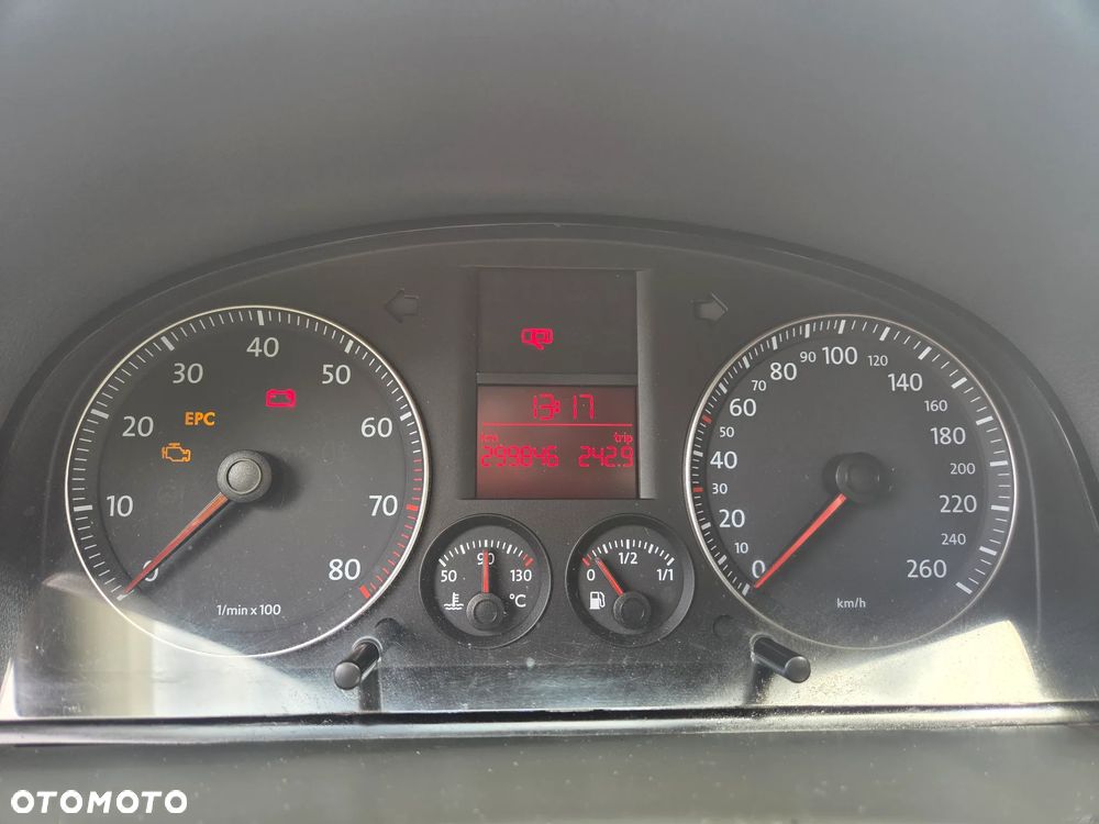 Volkswagen Touran 1.6 - 27