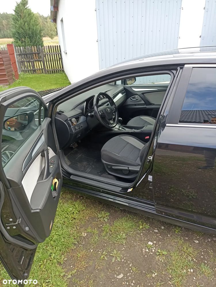 Toyota Avensis Touring Sports 1.8 Multidrive S Edition-S - 5