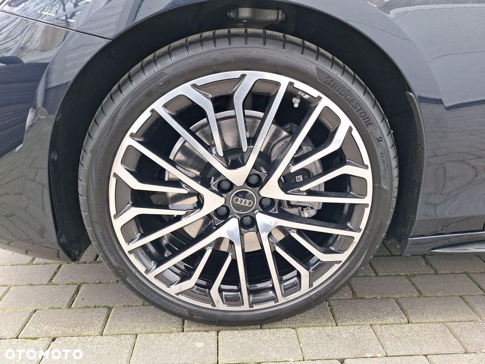 Audi A6 Avant - 10