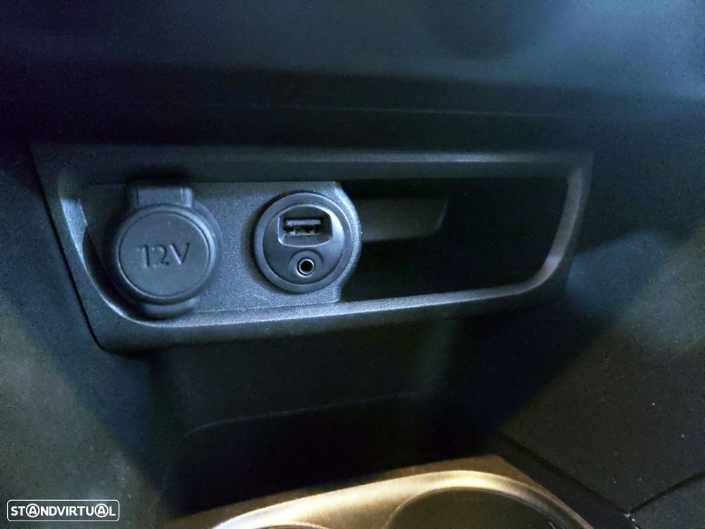 Peugeot 208 1.2 VTi Active - 26