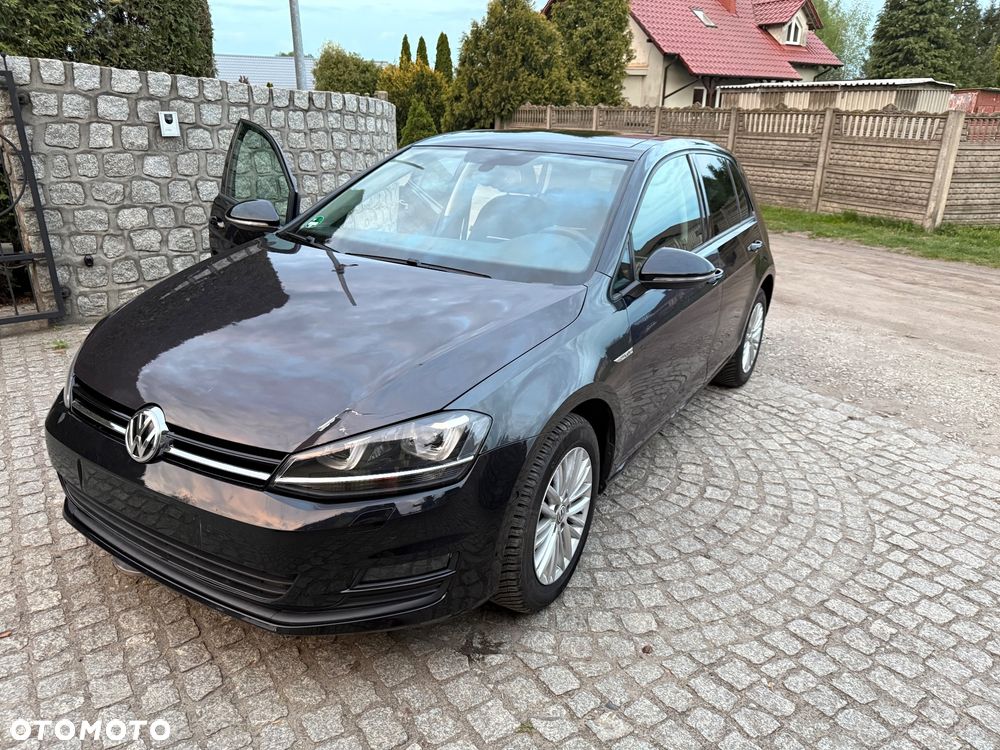 Volkswagen Golf 1.2 TSI BlueMotion Technology Cup - 26