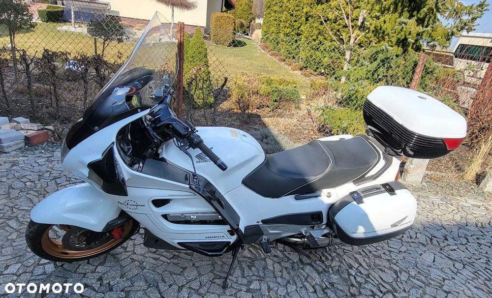 Honda ST - 2