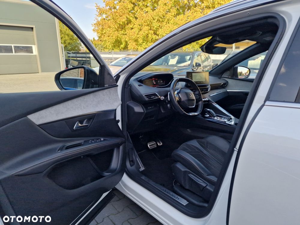 Peugeot 5008 2023