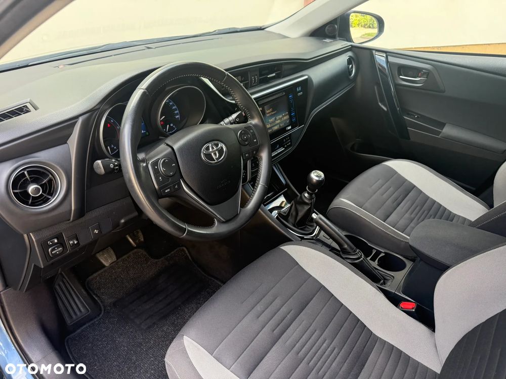 Toyota Auris 1.2 Turbo Edition S+ - 22