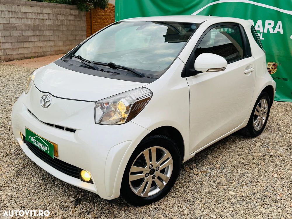Toyota iQ - 1