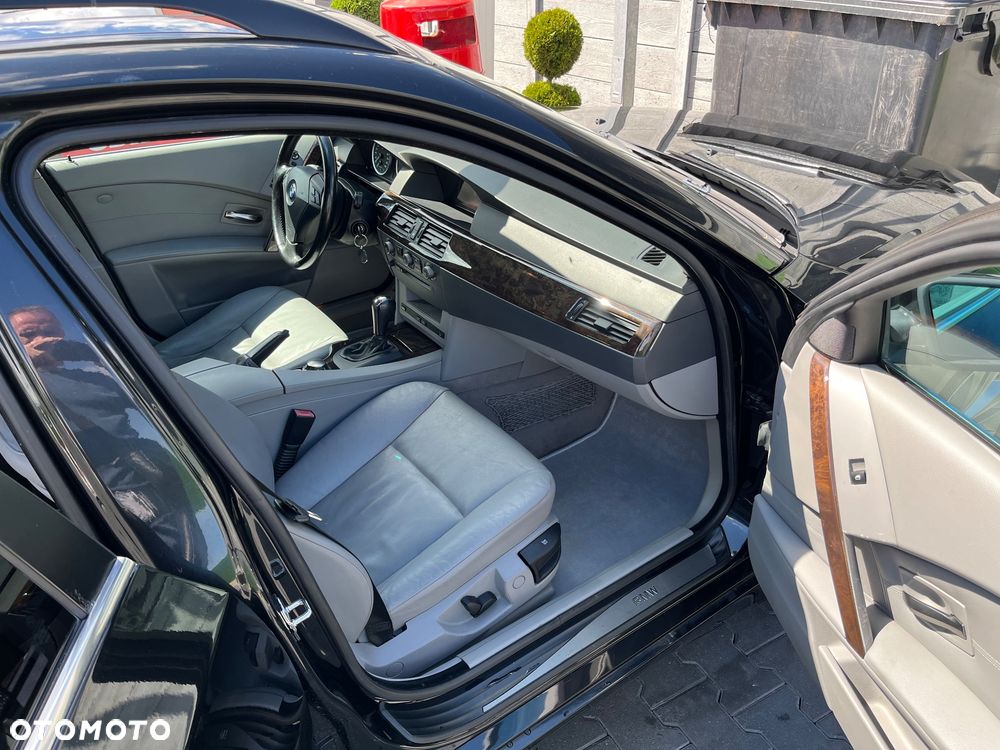 BMW Seria 5 - 10