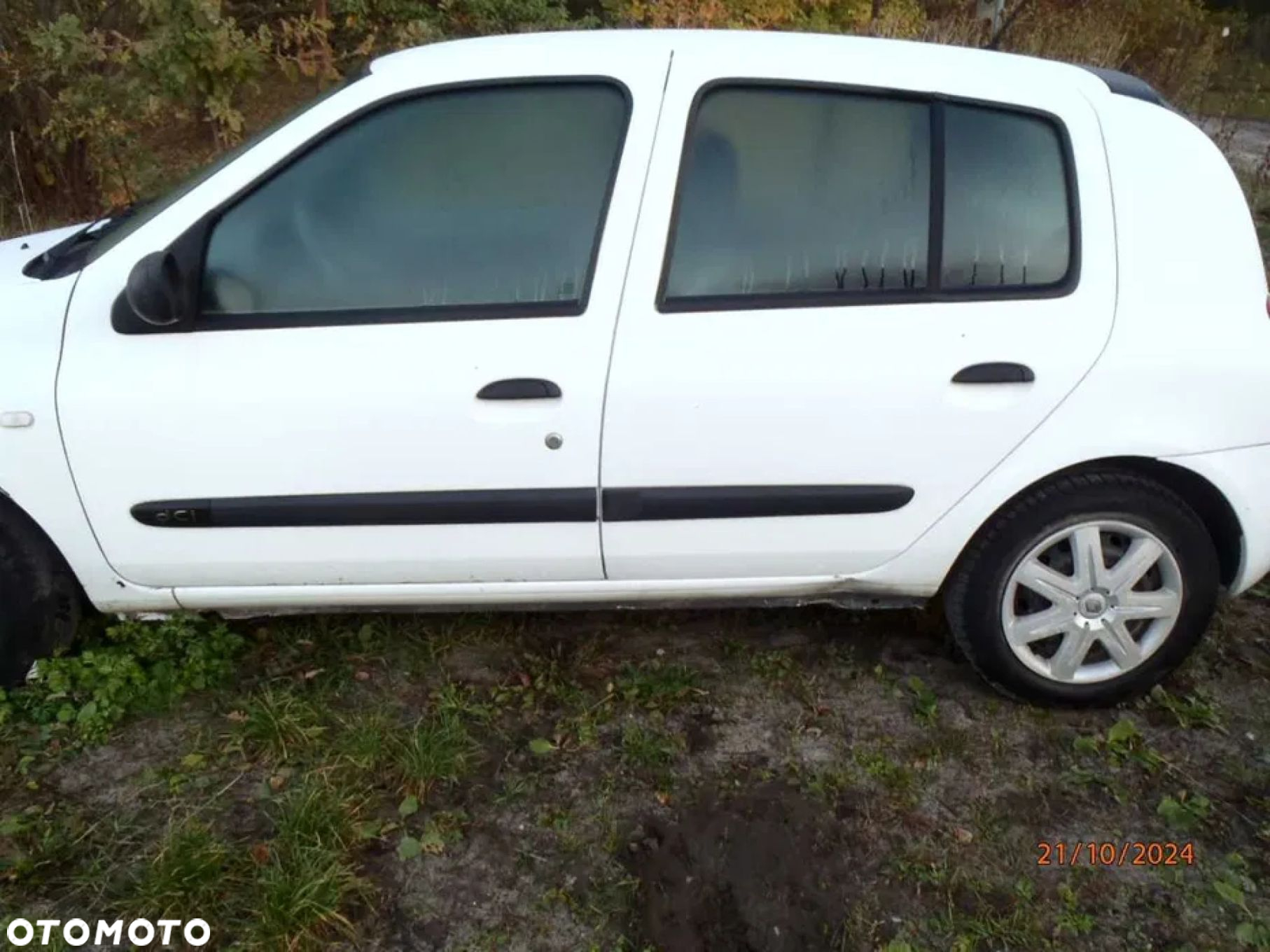 drzwi renault clio II 5 drzwi białe ładne do założenia - 2