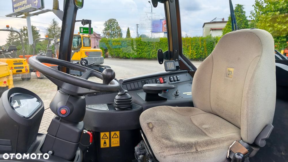 JCB 406 T4 - 11