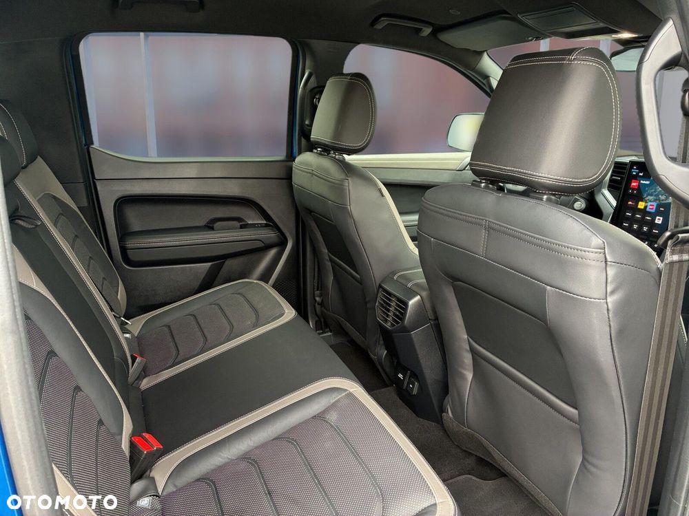 Volkswagen Amarok - 15
