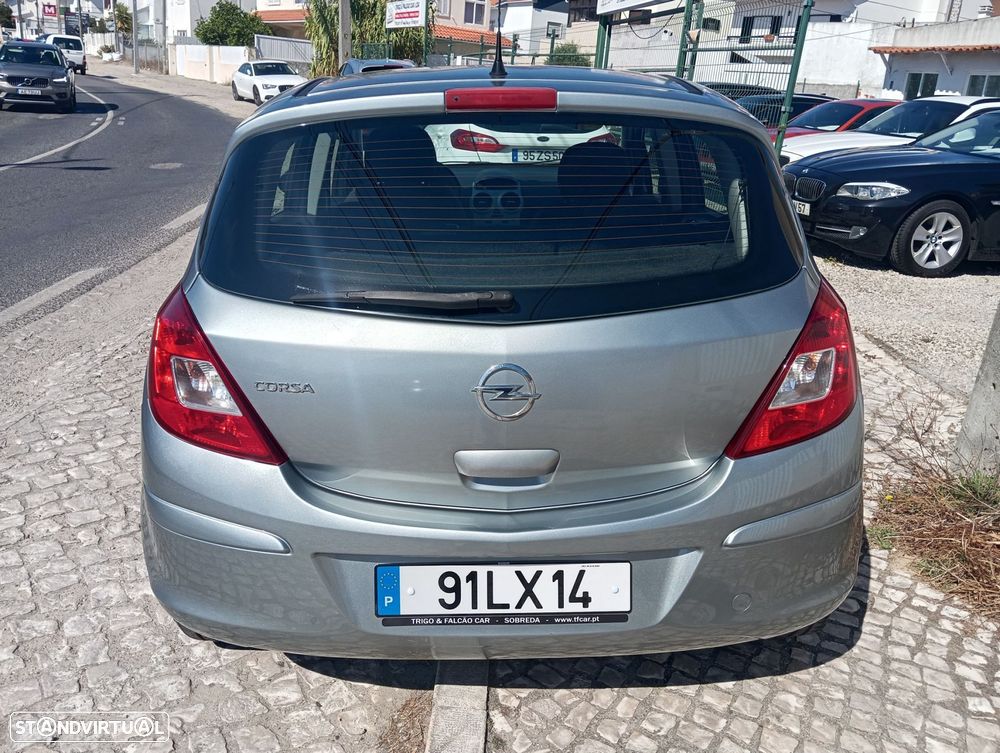 Opel Corsa 1.2 Connect Easytronic - 4