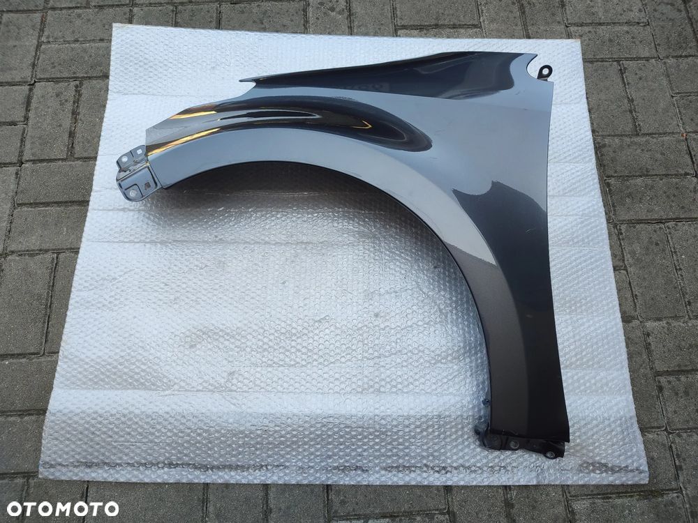 BŁOTNIK PRZÓD PRZEDNI LEWY TOYOTA YARIS IV 4XP210