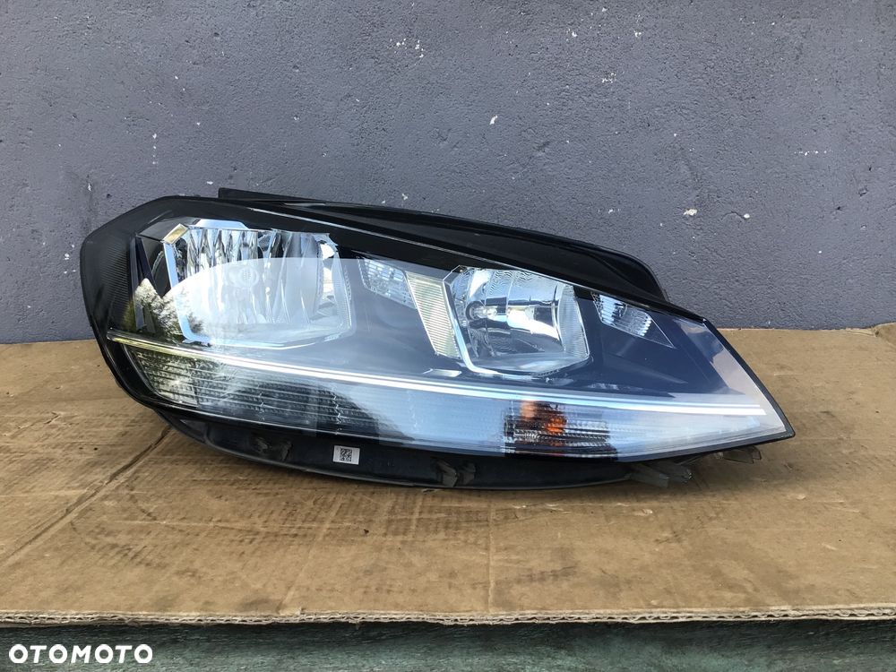 Lampa przednia prawa VW Golf Vll 7 Lift Led - 1