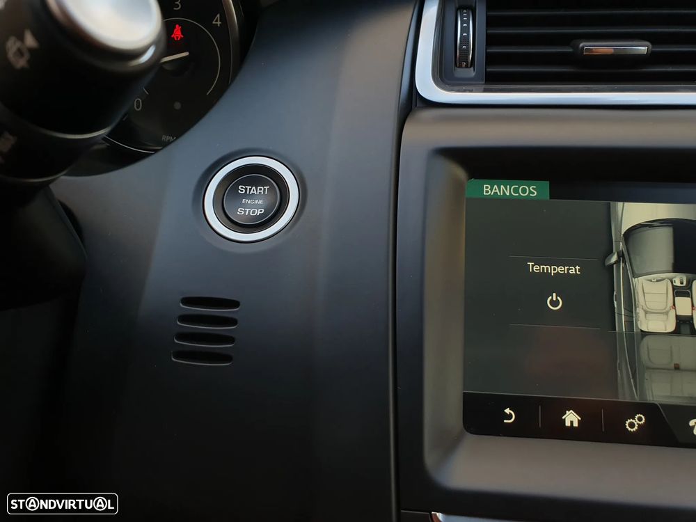 Jaguar E-Pace 2.0 i4D R-Dynamic S - 13