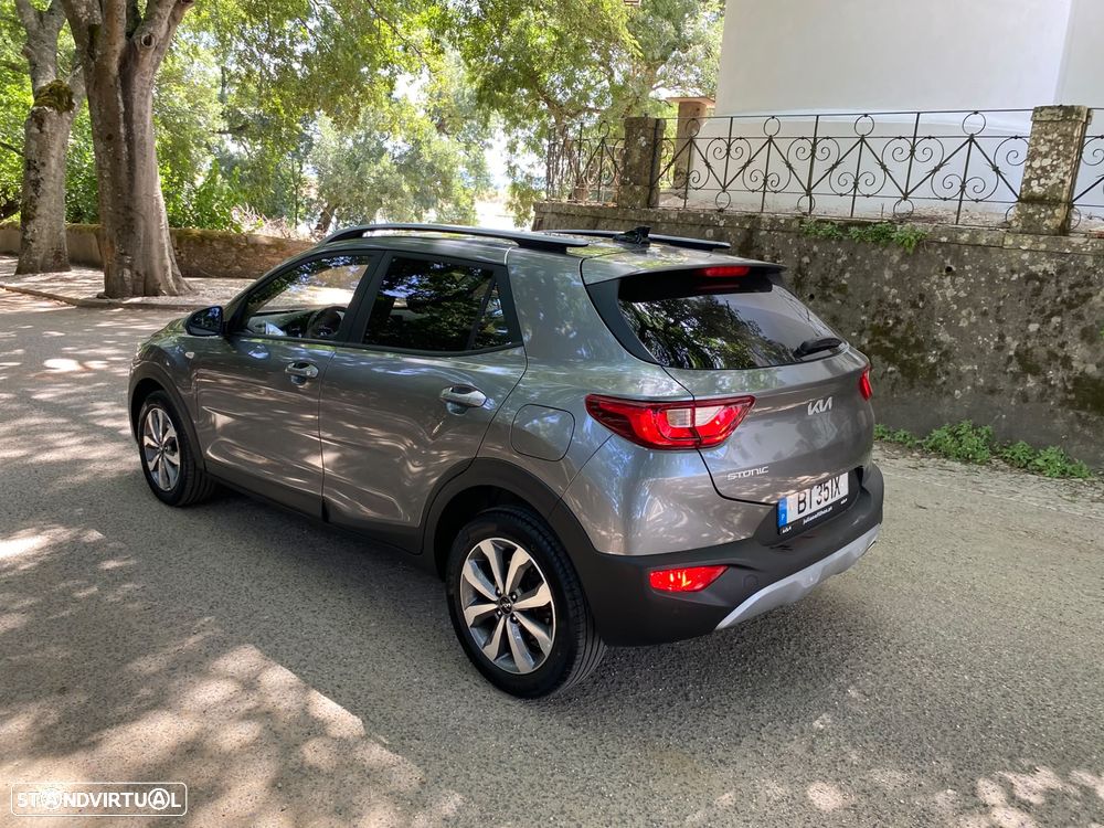 Kia Stonic 1.2 MPi Vibe - 12