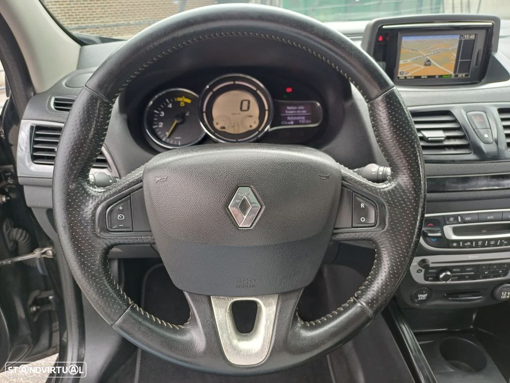 Renault Mégane Sport Tourer ENERGY dCi 130 Start & Stopp Bose Edition - 26
