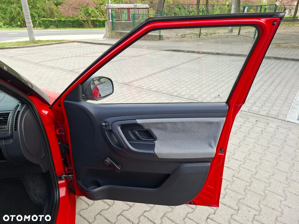 Skoda Fabia 1.2 HTP - 20