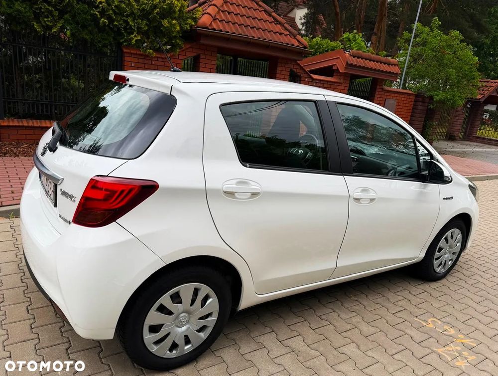 Toyota Yaris 1.5 VVT-i Comfort - 26