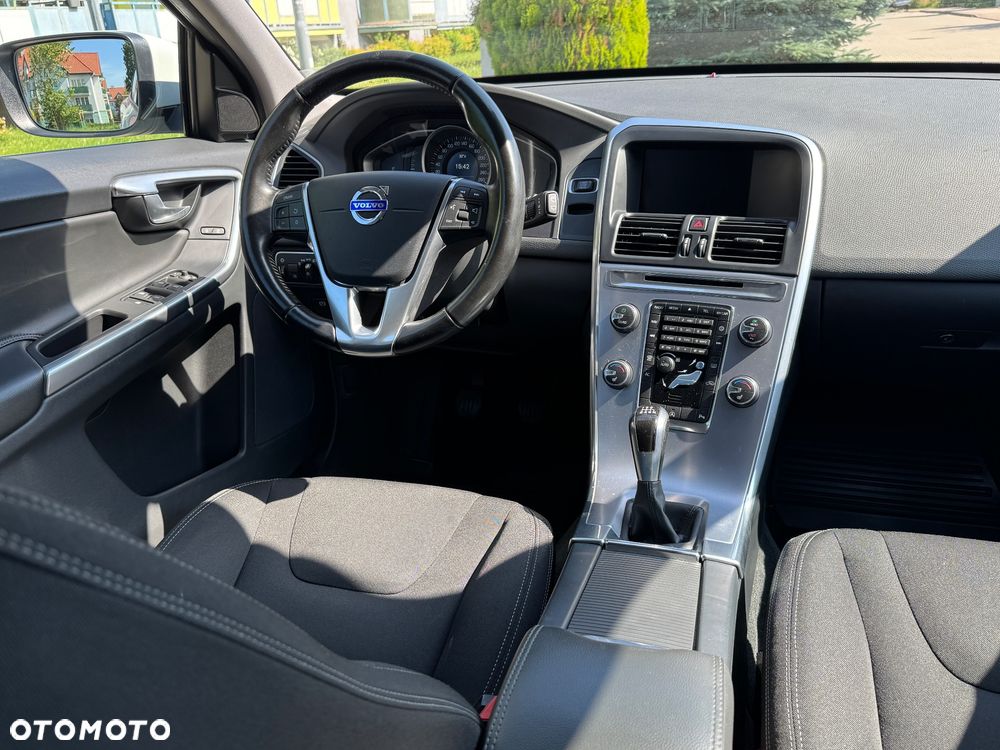 Volvo XC 60 D3 Linje Inscription - 10