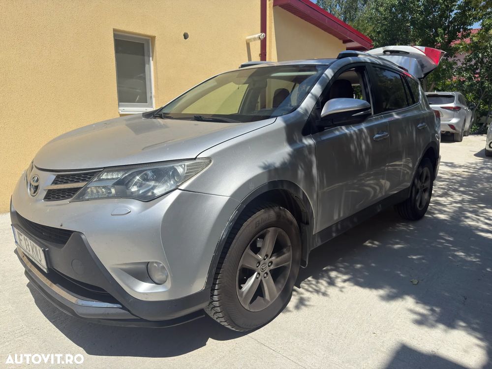 Toyota RAV4 2.2 D-4CAT 4WD Aut Luxury - 17