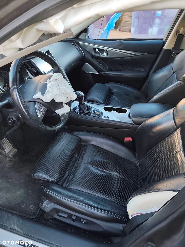 Infiniti Q50 Q50S 3.0t Sport - 21
