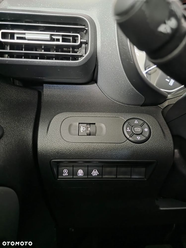 Citroën Berlingo XL 1.5 BlueHDI Shine S&S (7-os.) - 16