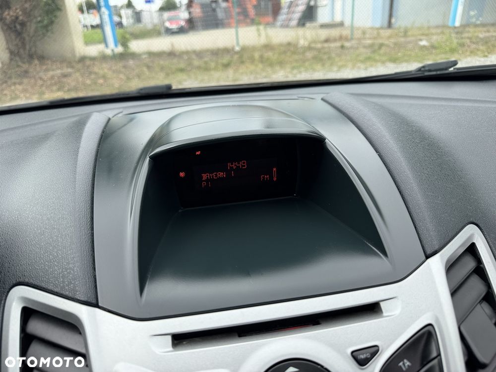 Ford Fiesta - 29