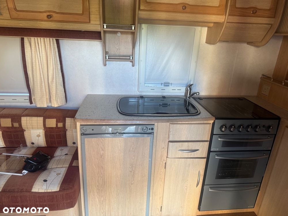 Coachman Pastiche 540 - 7