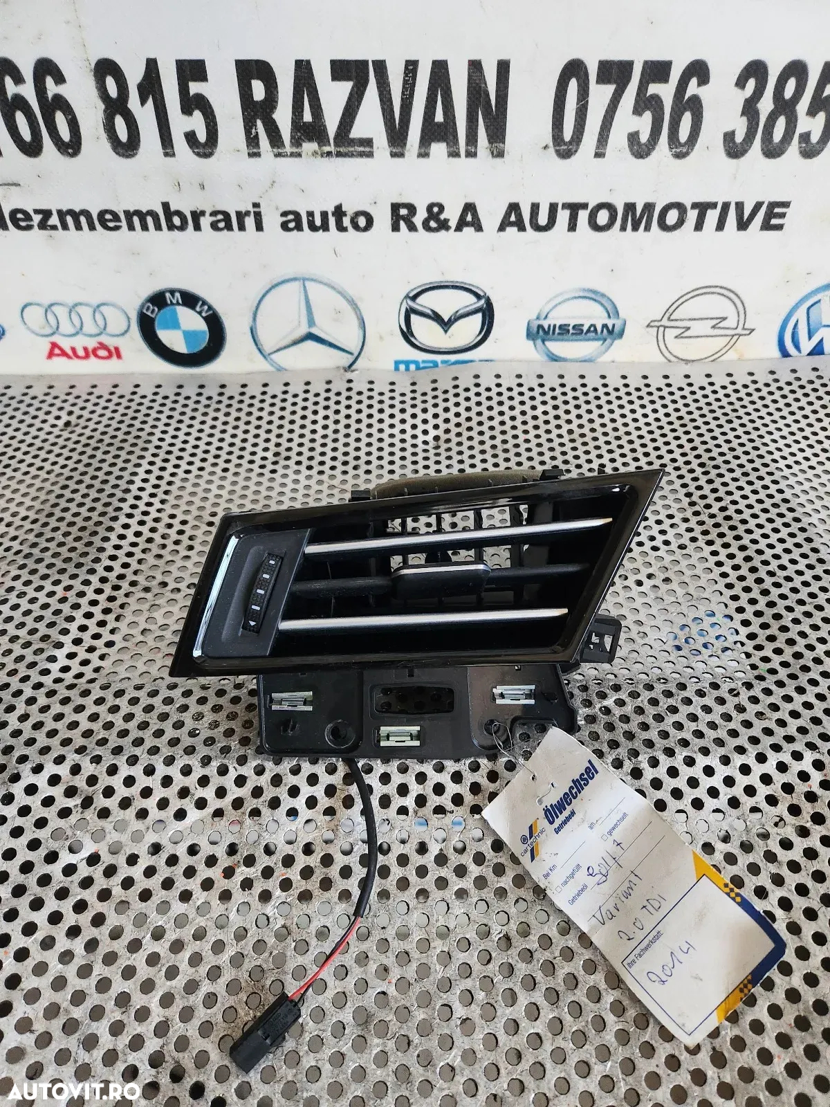 Grila Aerisire Ventilatie Bord Stanga Vw Arteon Cod 3G - 2