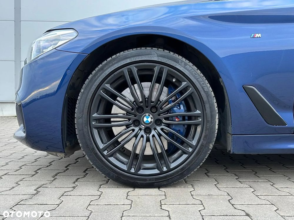 BMW Seria 5 540d xDrive M Sport sport - 28