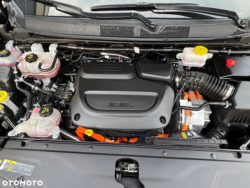 Chrysler Pacifica - 22