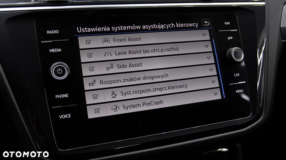 Volkswagen Tiguan 2.0 TDI SCR Life DSG - 29