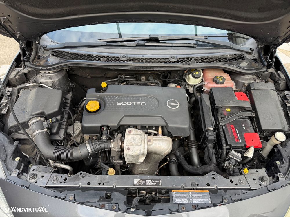 Opel Astra 1.3 CDTI Cosmo - 22