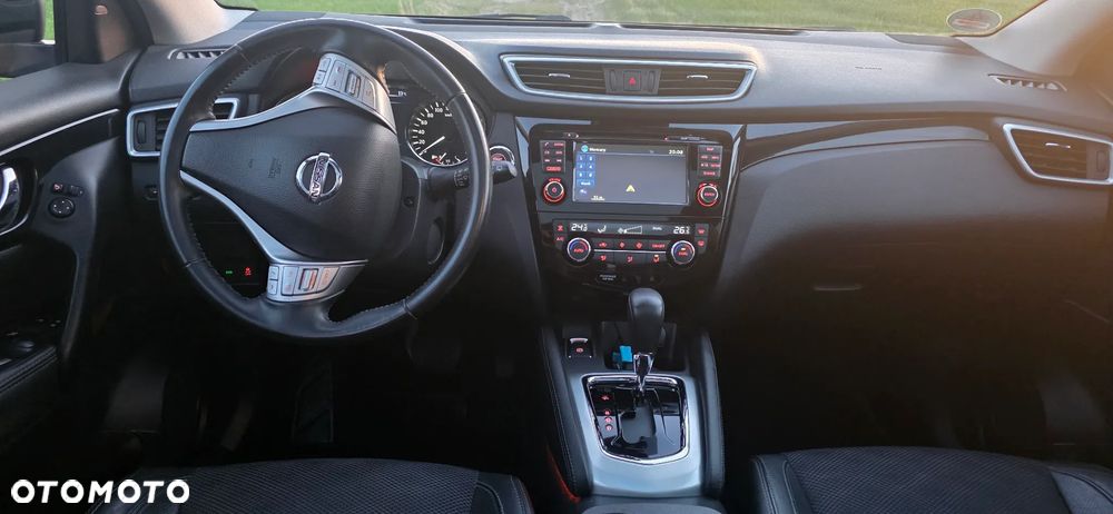 Nissan Qashqai 1.6 dCi Xtronic TEKNA+ - 12