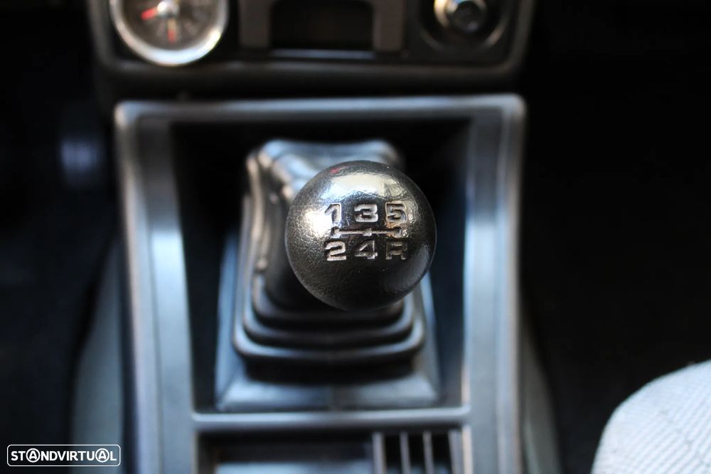Suzuki Vitara 1.6 JLX 8V - 37