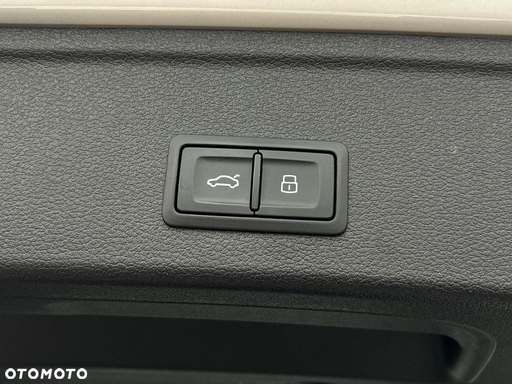 Audi A4 Avant 35 TDI mHEV S tronic - 29
