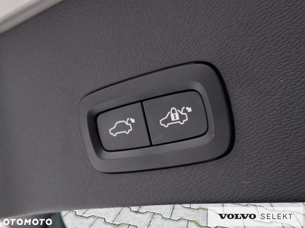 Volvo C40 - 24
