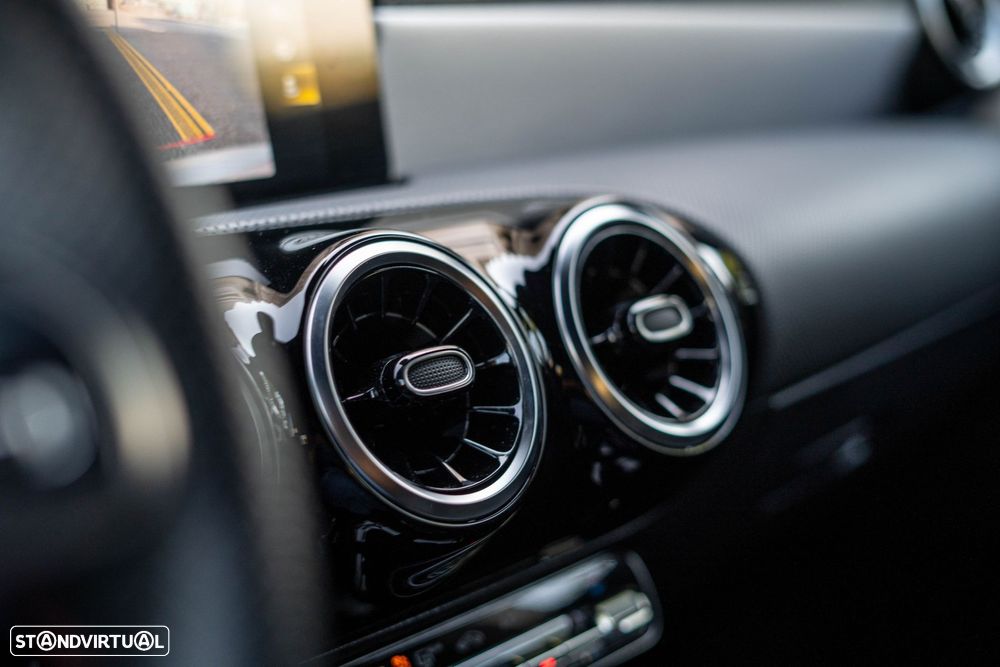 Mercedes-Benz A 200 AMG Line Aut. - 50