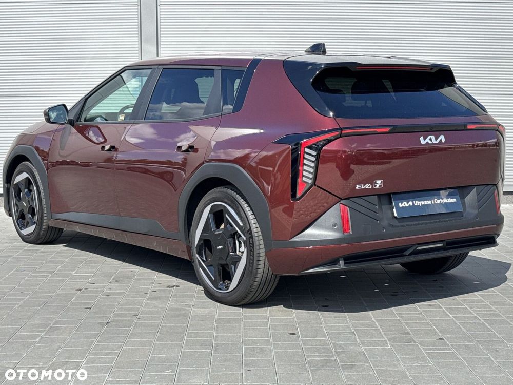 Kia EV4 81.4kWh Business Line - 11