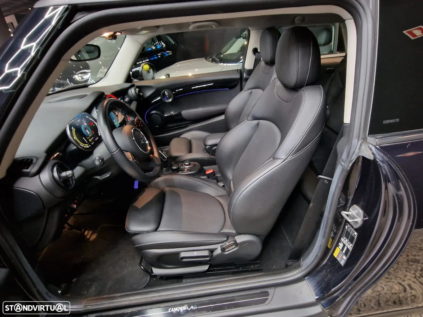 MINI 3 Portas Cooper SE Camden Edition - 30