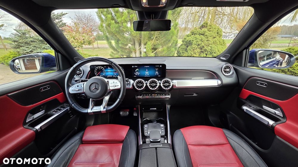 Mercedes-Benz GLB - 8