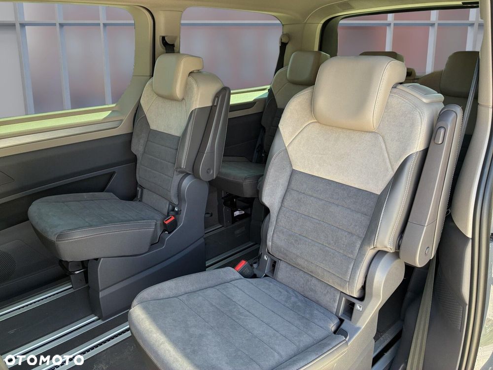 Volkswagen multivan EDITION/Benzyna/długi (L2), 2.0 TSI 204 KM DSG r. o. 3124 mm - 19