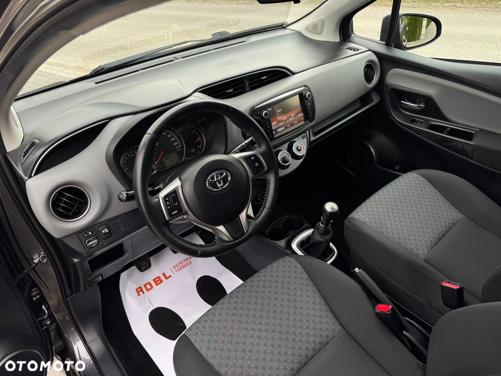 Toyota Yaris 1.33 VVT-i Trend - 27