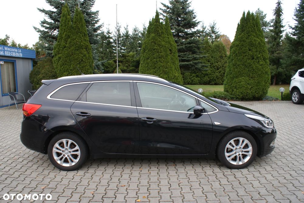 Kia Ceed - 15