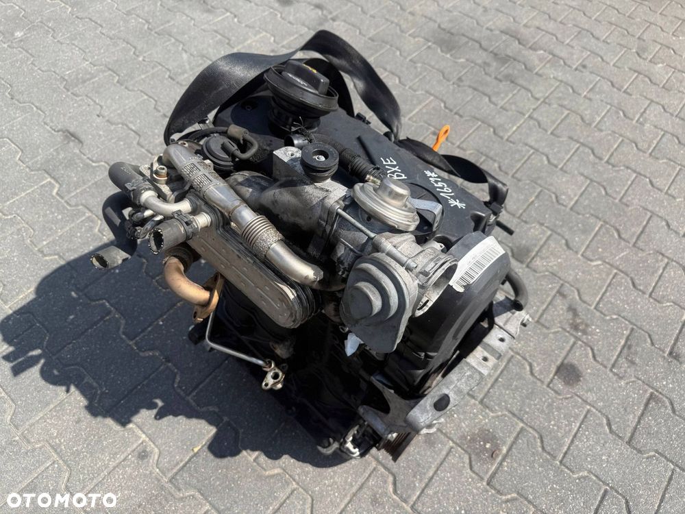 SILNIK 1.9 TDI BXE VOLKSWAGEN GOLF V 2008 - 4
