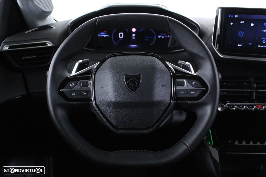 Peugeot 208 1.2 Hybrid Allure e-DCS6 - 19