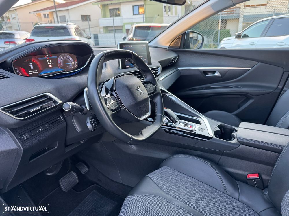 Peugeot 5008 PureTech 130 EAT8 Stop & Start Allure - 9