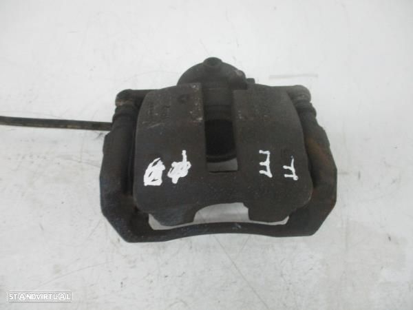 Pinça Travao Frente Esq Mercedes-Benz B-Class (W245) - 4