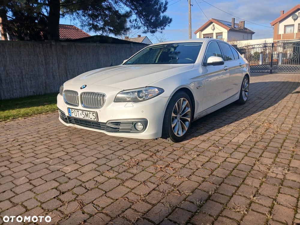 BMW Seria 5 ver-525d-luxury-line - 1