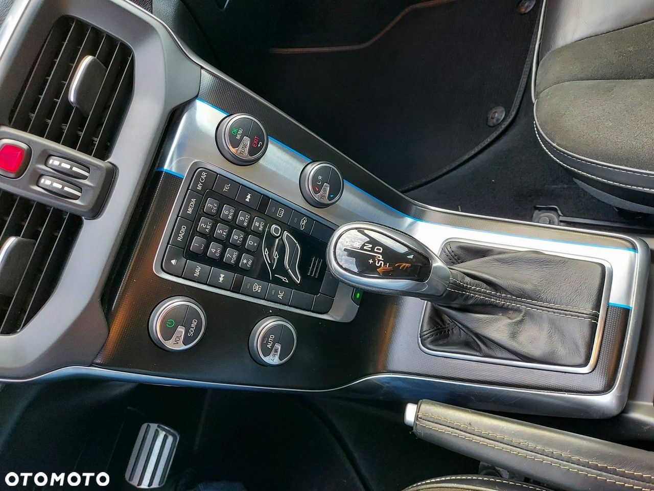 Volvo V40 - 13